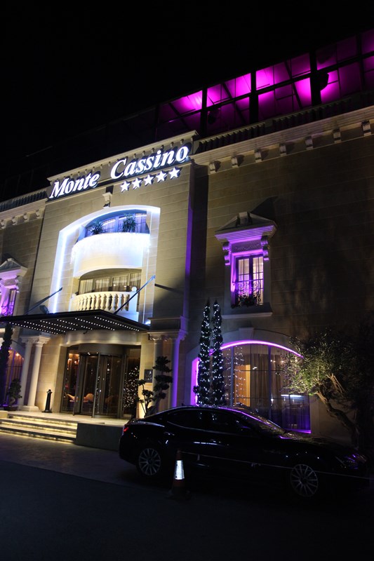 Moules et Frites at Monte Cassino